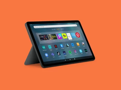 Amazon-Fire-Max-11-Review--Stand-Gear